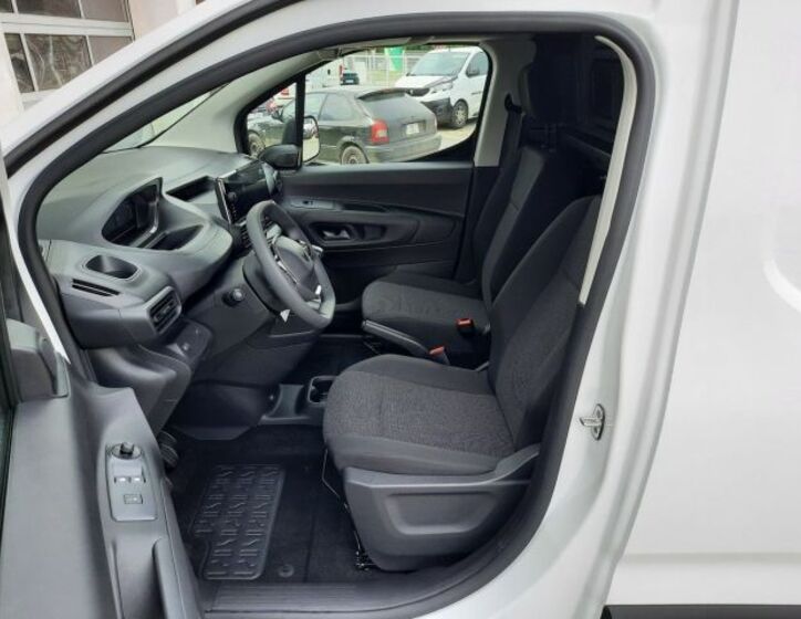 Peugeot Partner 11