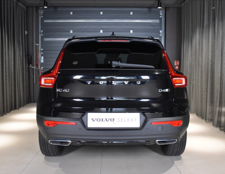 Volvo XC40 5