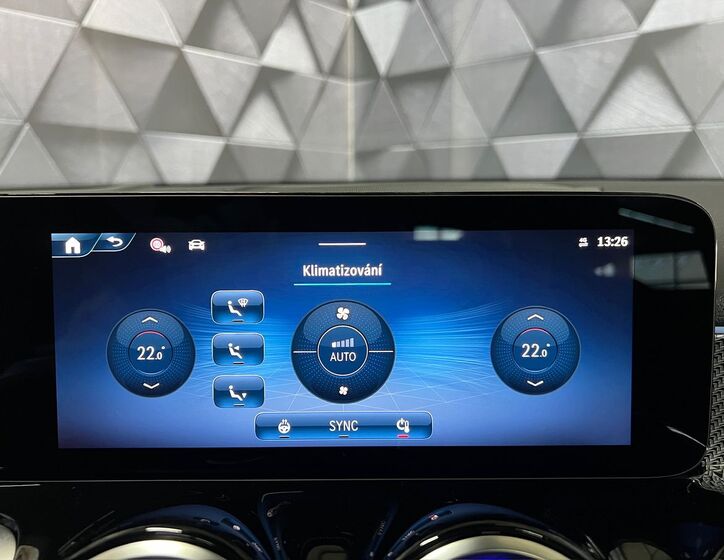 Mercedes-Benz GLB 23