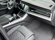 Audi Q7 SUV 3,0 l 210 kw