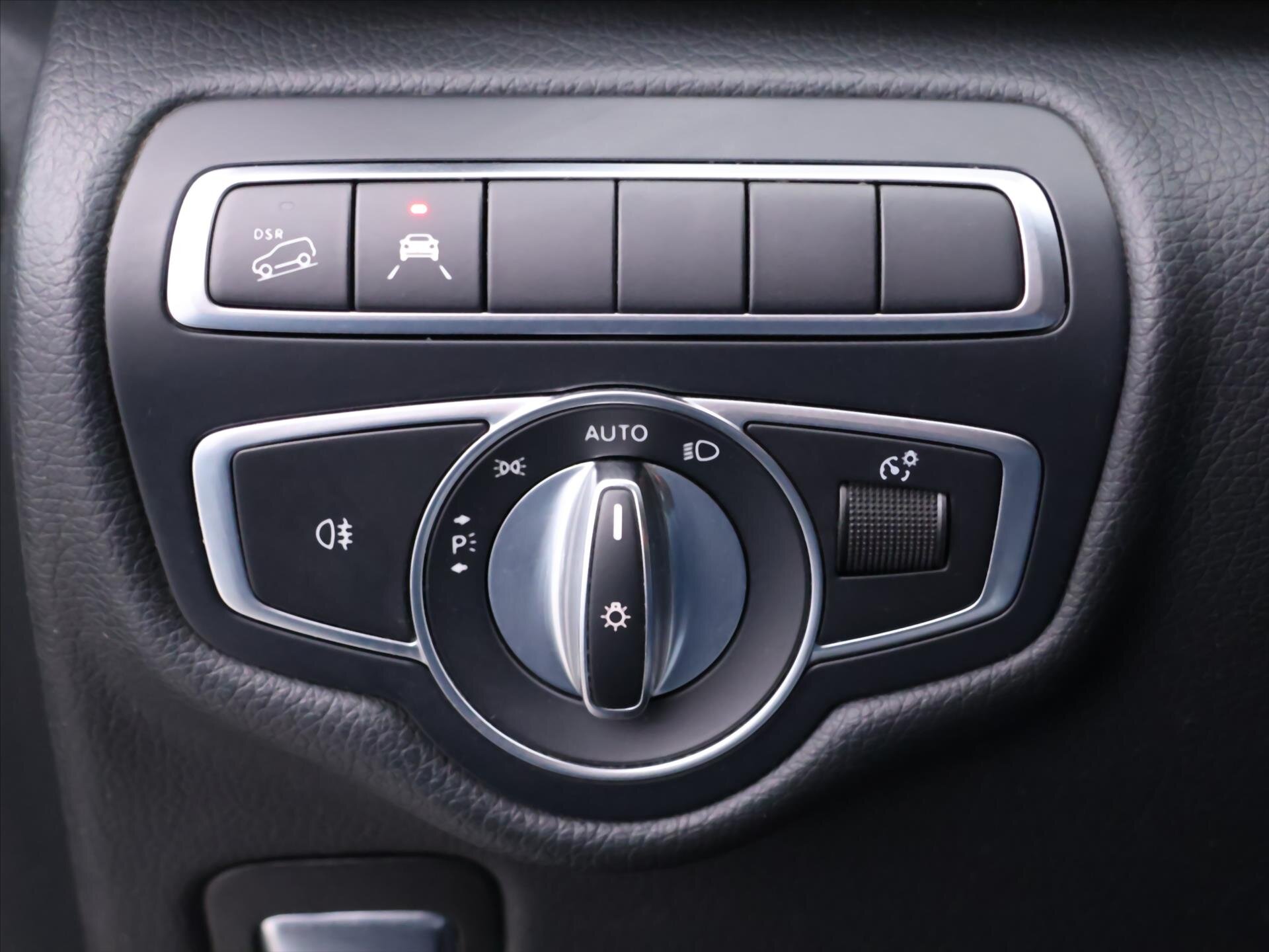 Mercedes-Benz Třídy V Kombi 2,1 l 140 kw