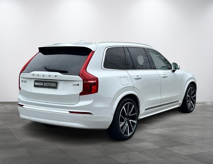 Volvo XC90 SUV / Terénní 2,0 l 173 kw