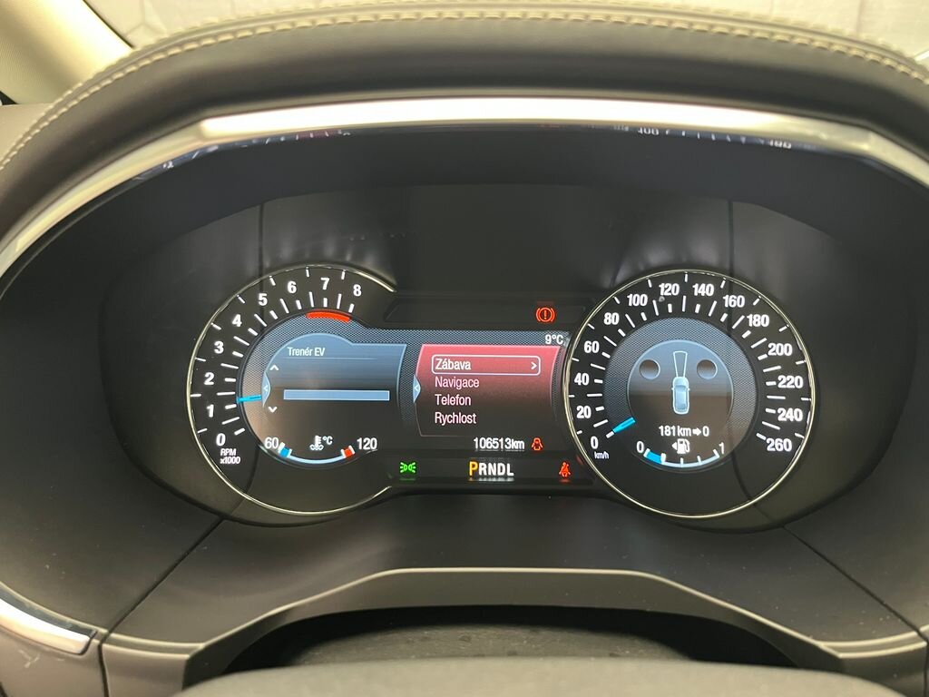 Ford S-MAX MPV 2,5 l 140 kw