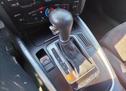 Audi Q5 Kombi 3,0 l 176 kw