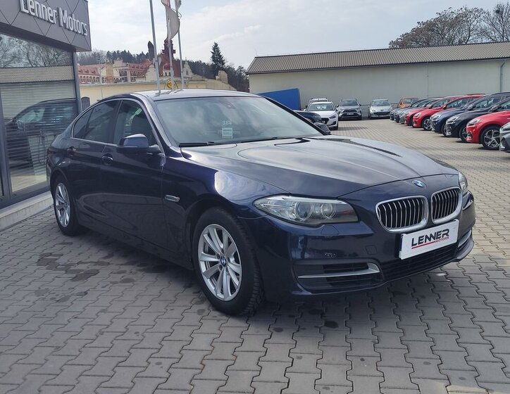 BMW Řada 5 Sedan / Limuzína 2,0 l 140 kw