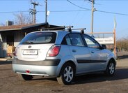KIA Rio 5