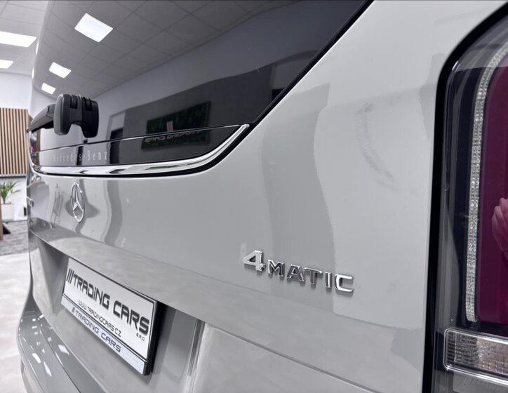 Mercedes-Benz Třídy V Kombi 2,0 l 174 kw