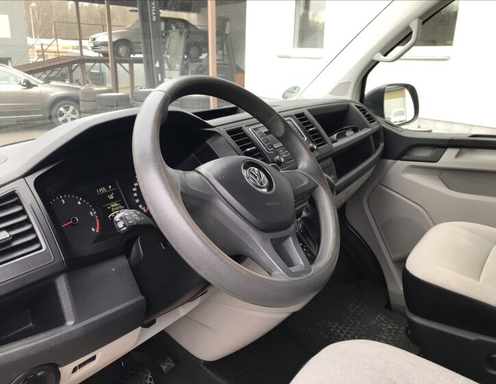 Volkswagen Transporter Kombi 2,0 l 110 kw