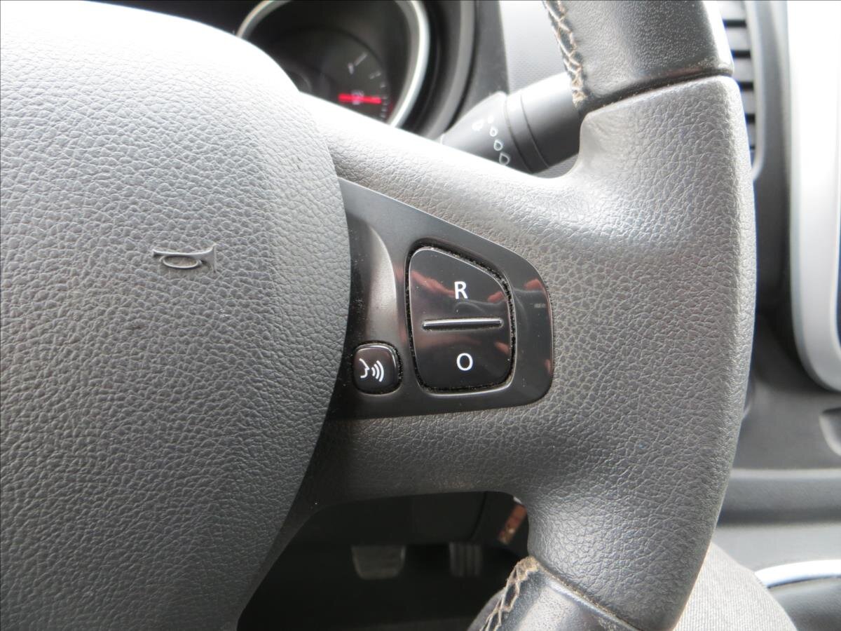 Renault Trafic Skříň 2,0 l 107 kw