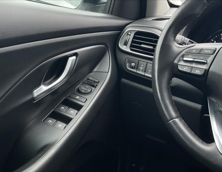 Hyundai i30 Hatchback 1,5 l 80 kw