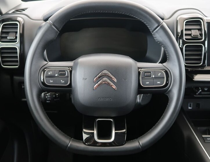 Citroën C5 Aircross SUV / Terénní 1,2 l 96 kw