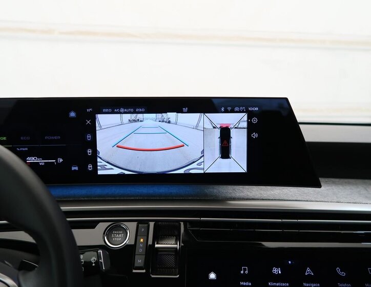 Peugeot 5008 SUV / Terénní 1,2 l 100 kw