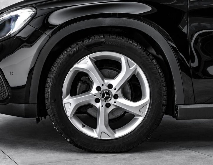 Mercedes-Benz GLA SUV 2,1 l 100 kw