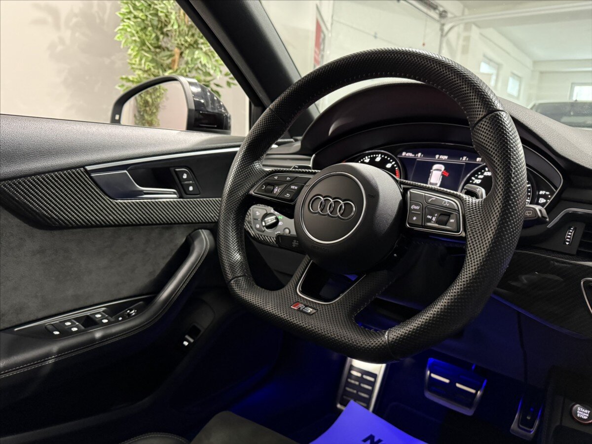 Audi RS 4 Kombi 2,9 l 331 kw