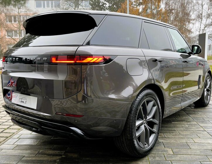 Land Rover Range Rover Sport SUV 3,0 l 221 kw