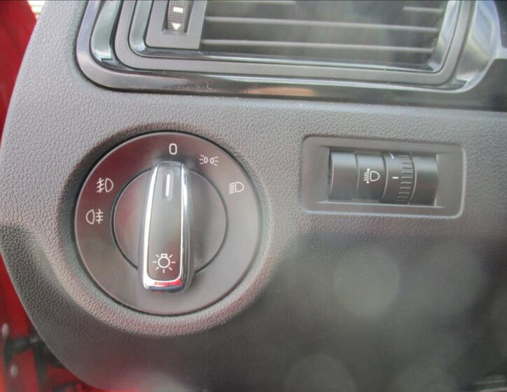 Škoda Rapid Hatchback 1,4 l 90 kw