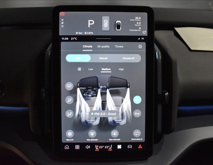 Volvo EX30 SUV / Terénní 0,0 315 kw