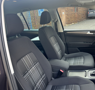 Volkswagen Golf Sportsvan 41