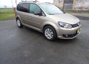 Volkswagen Touran 2