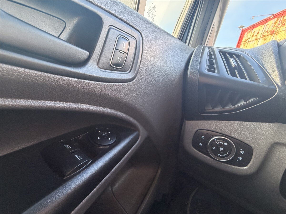 Ford Transit Connect Pick-up 1,5 l 73 kw