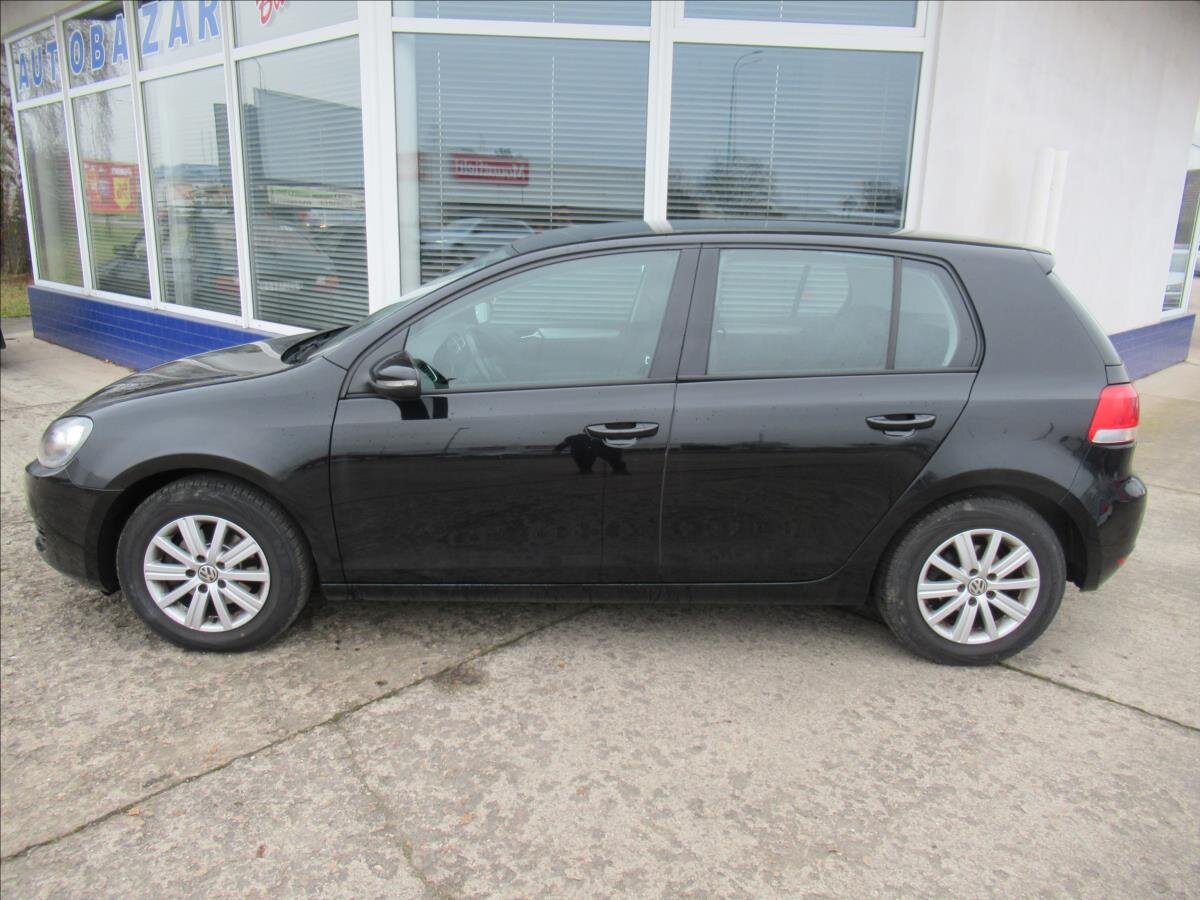 Volkswagen Golf Hatchback 1,2 l 77 kw