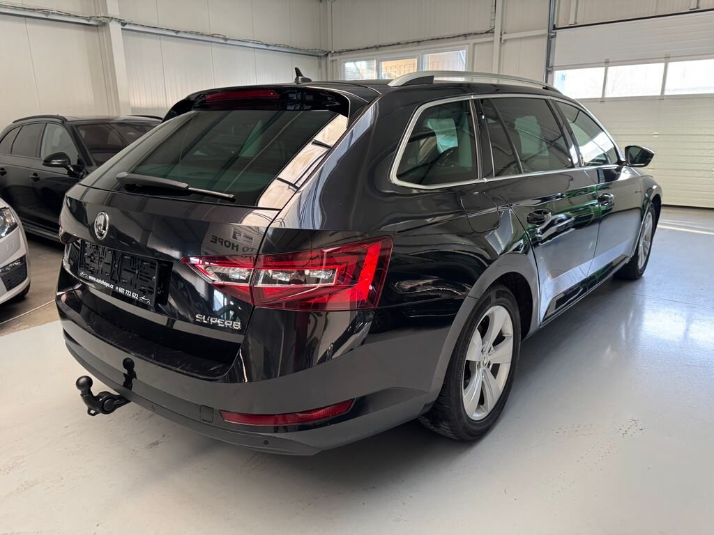 Škoda Superb Kombi 2,0 l 140 kw