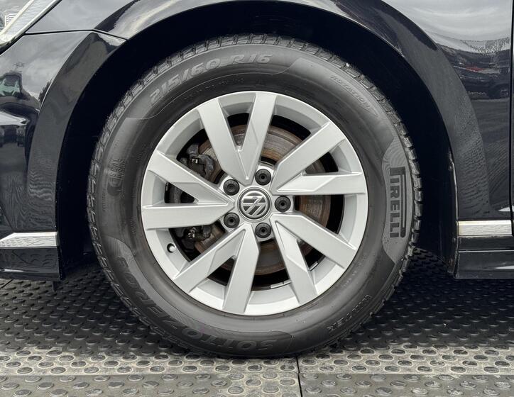 Volkswagen Passat 45