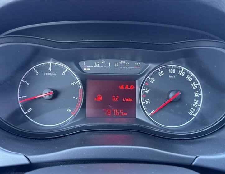 Opel Corsa Hatchback 1,2 l 51 kw