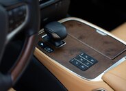 Lexus LS 500h Sedan / Limuzína 3,5 l 264 kw