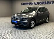 Volkswagen Tiguan 1