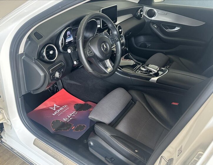 Mercedes-Benz Třídy C Kombi 2,1 l 125 kw