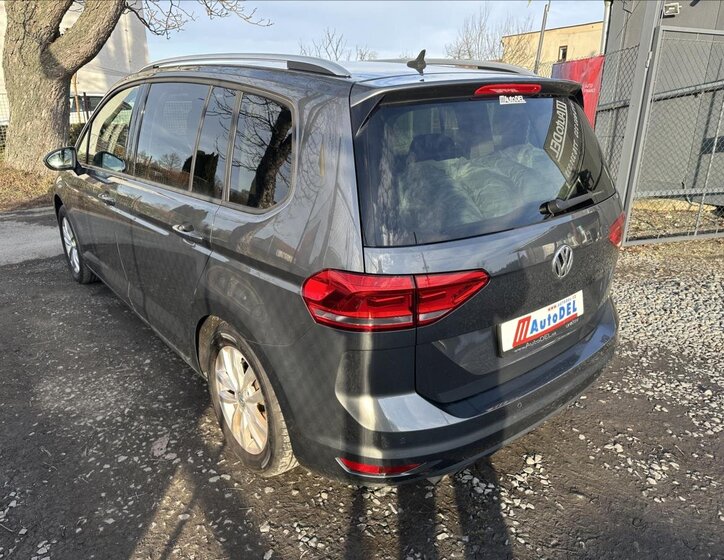 Volkswagen Touran MPV 2,0 l 110 kw