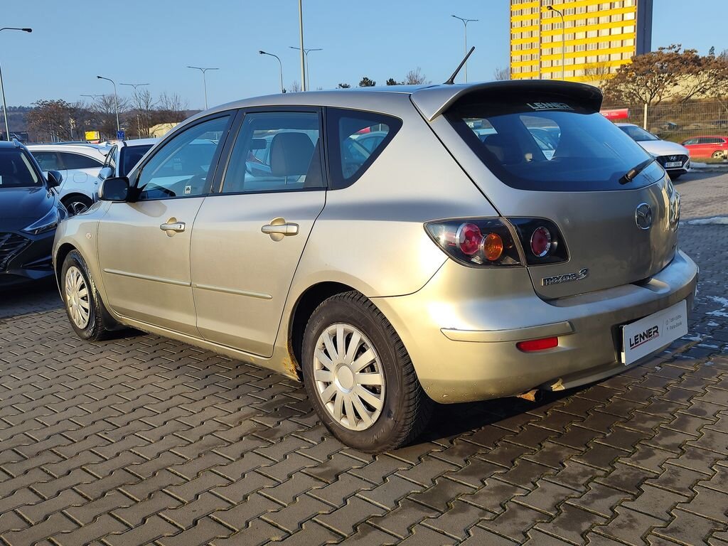 Mazda 3 Hatchback 1,6 l 77 kw