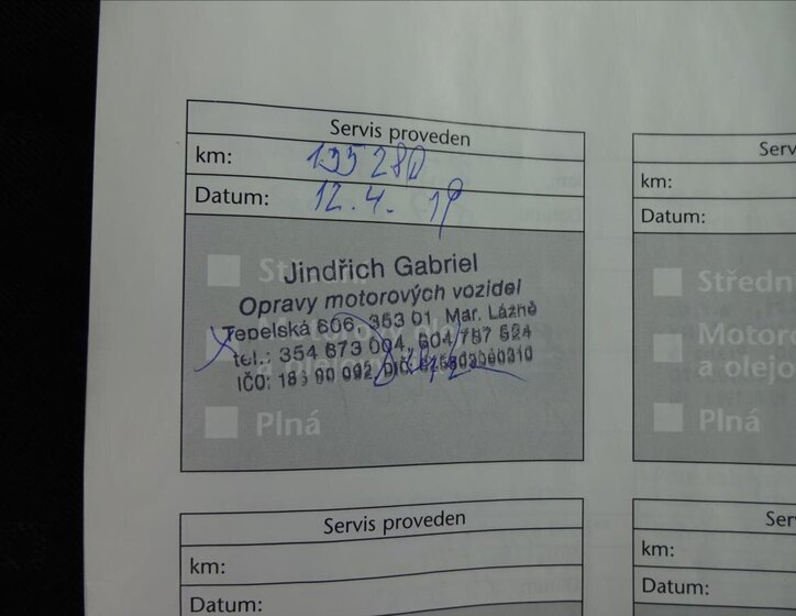 Toyota Yaris Hatchback 998,0 51 kw