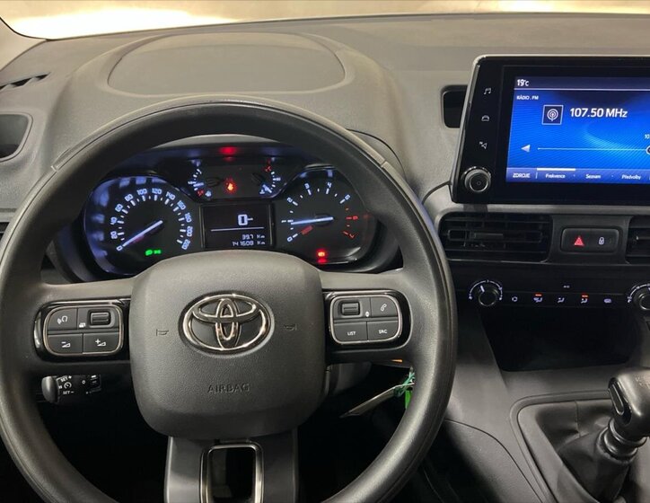 Toyota ProAce Skříň 1,5 l 75 kw