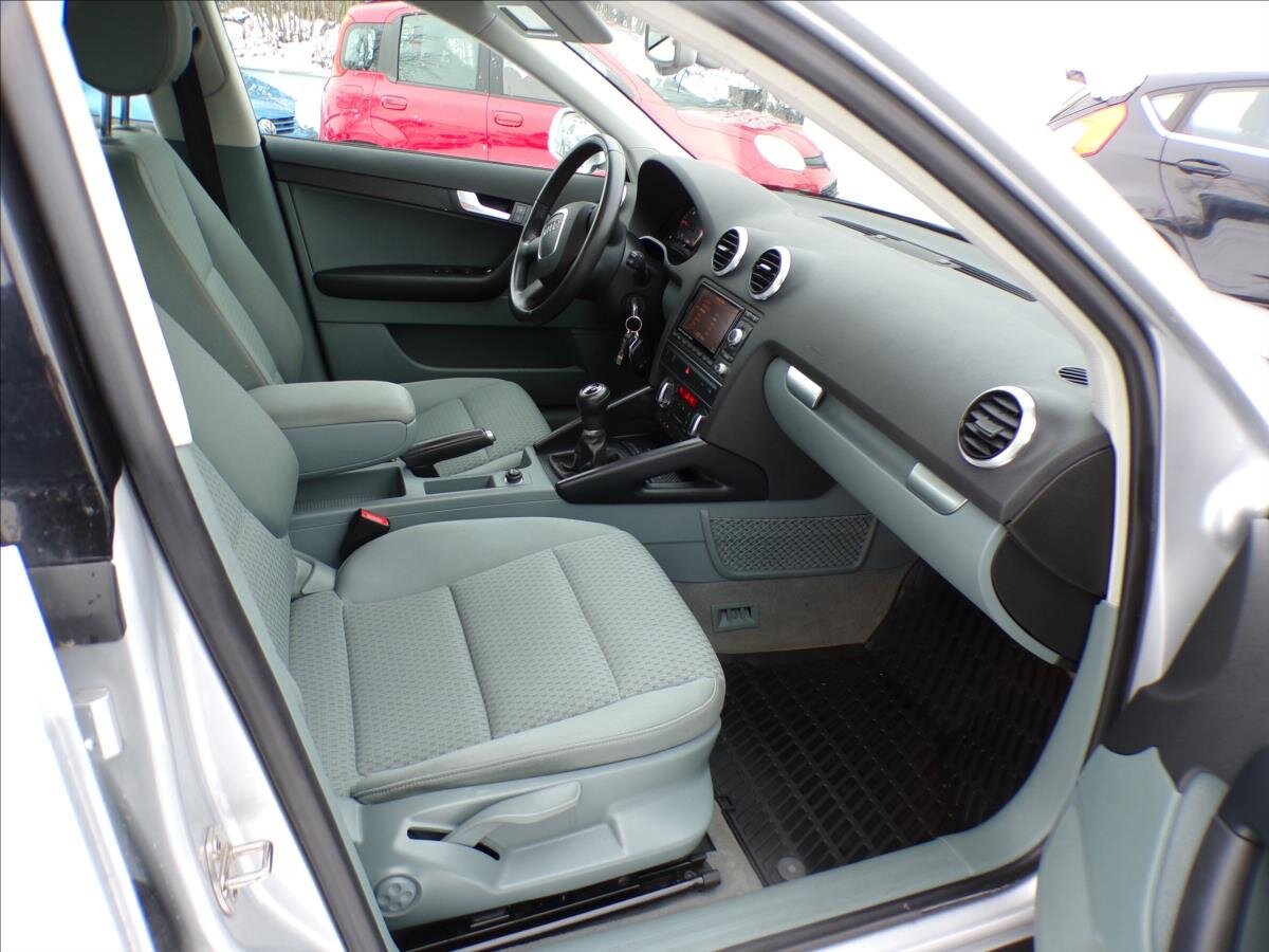 Audi A3 Hatchback 1,6 l 77 kw