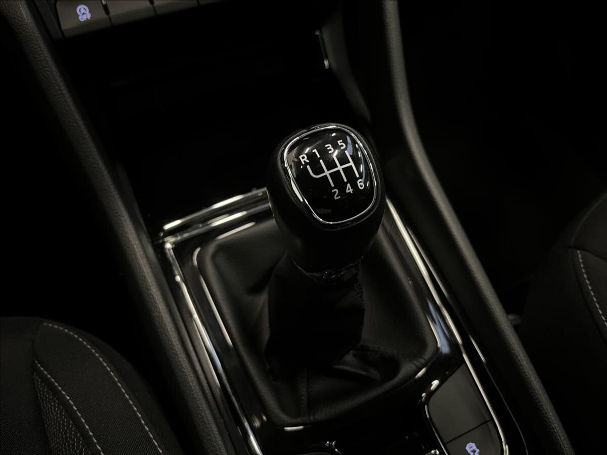 Škoda Karoq SUV 1,5 l 110 kw