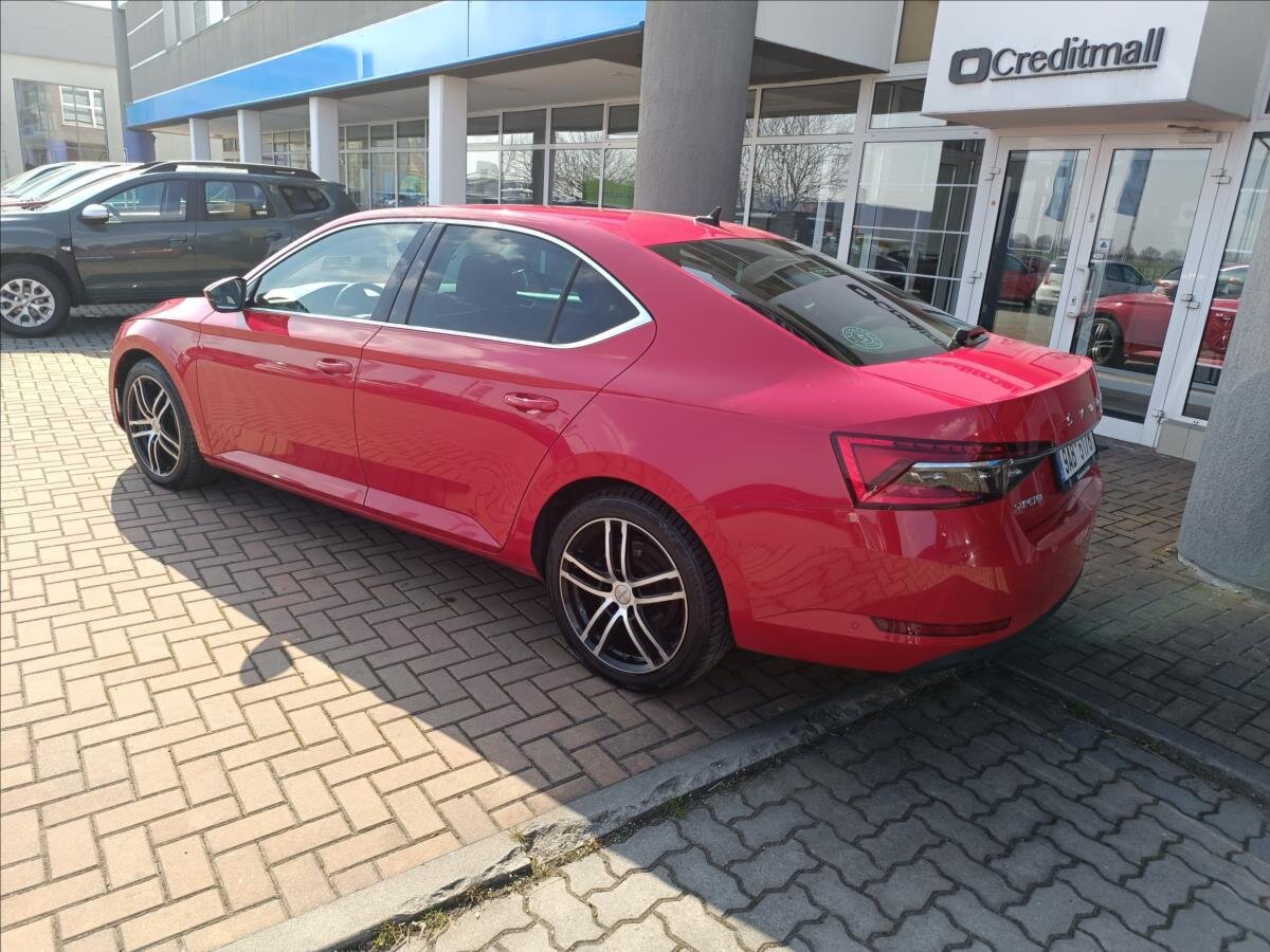 Škoda Superb Liftback 2,0 l 110 kw