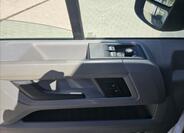 Volkswagen Crafter 10