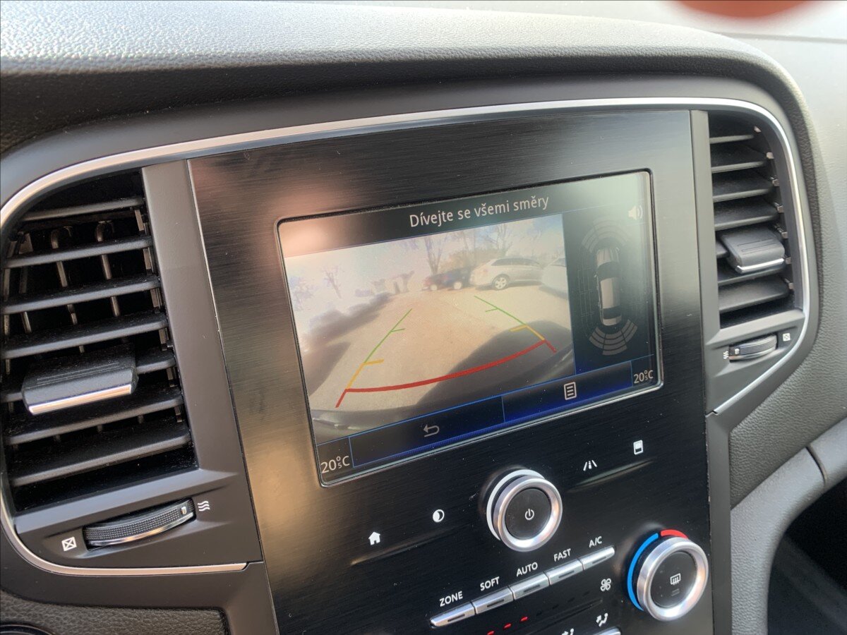 Renault Mégane Sedan / Limuzína 1,5 l 81 kw