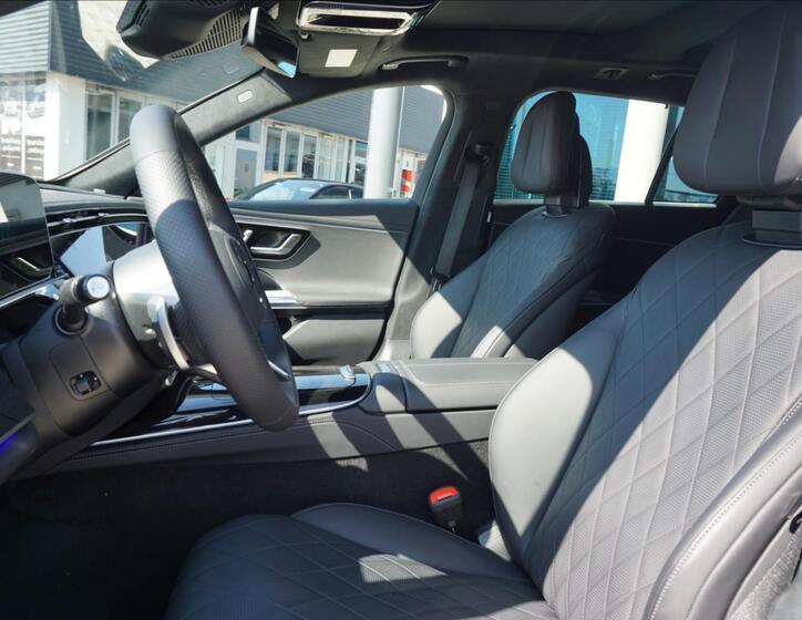 Mercedes-Benz Třídy E 15