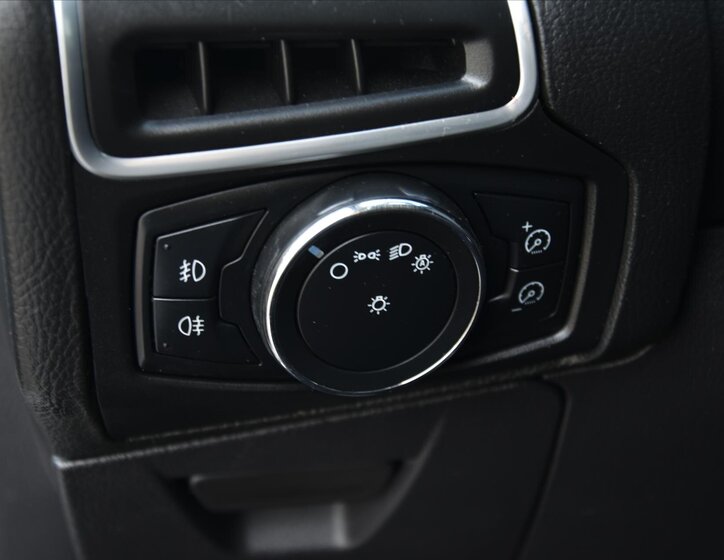Ford Focus Kombi 1,6 l 85 kw