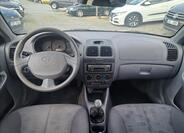Hyundai Accent 9
