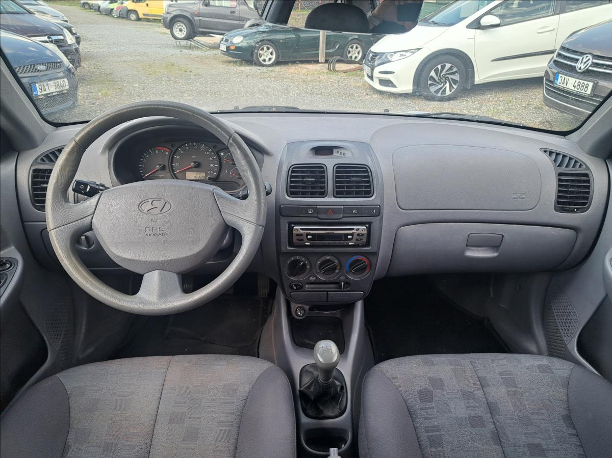 Hyundai Accent
