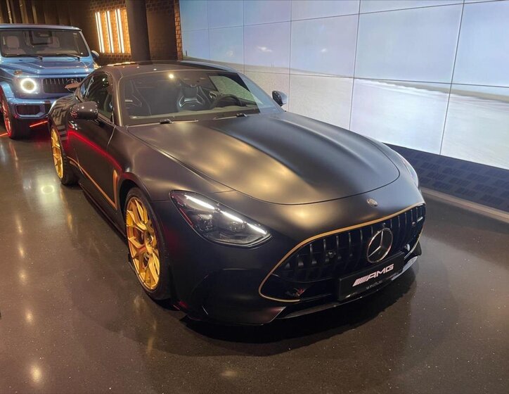 Mercedes-Benz AMG GT Kupé 4,0 l 430 kw