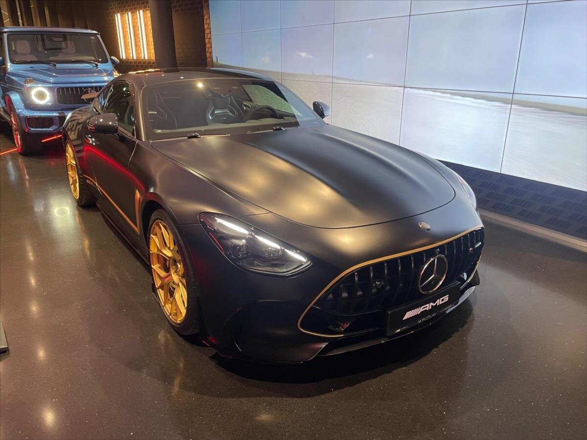 Mercedes-Benz AMG GT Kupé 4,0 l 430 kw