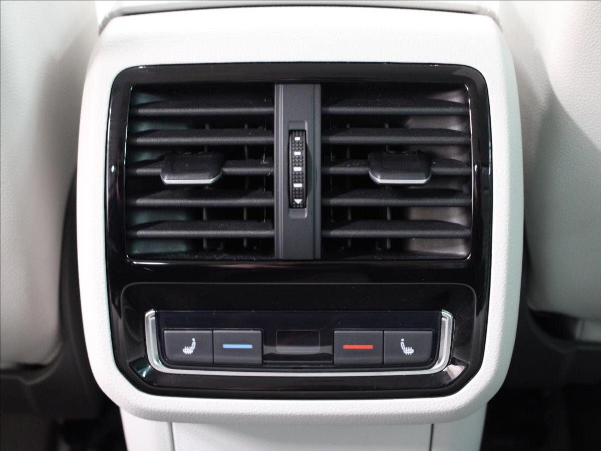 Volkswagen Passat Sedan 1,4 l 115 kw