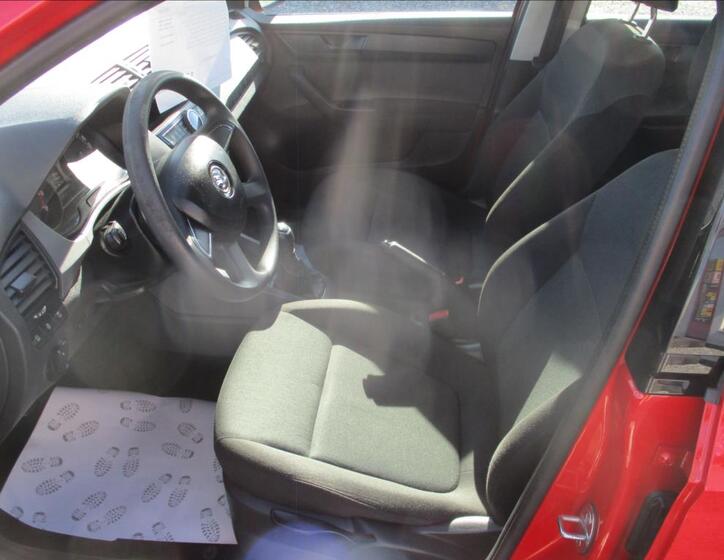 Škoda Fabia 13