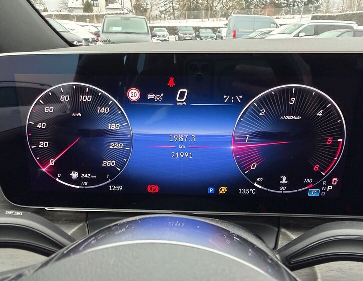 Mercedes-Benz Třídy V MPV 2,0 l 174 kw