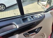 Ford Tourneo Custom 29